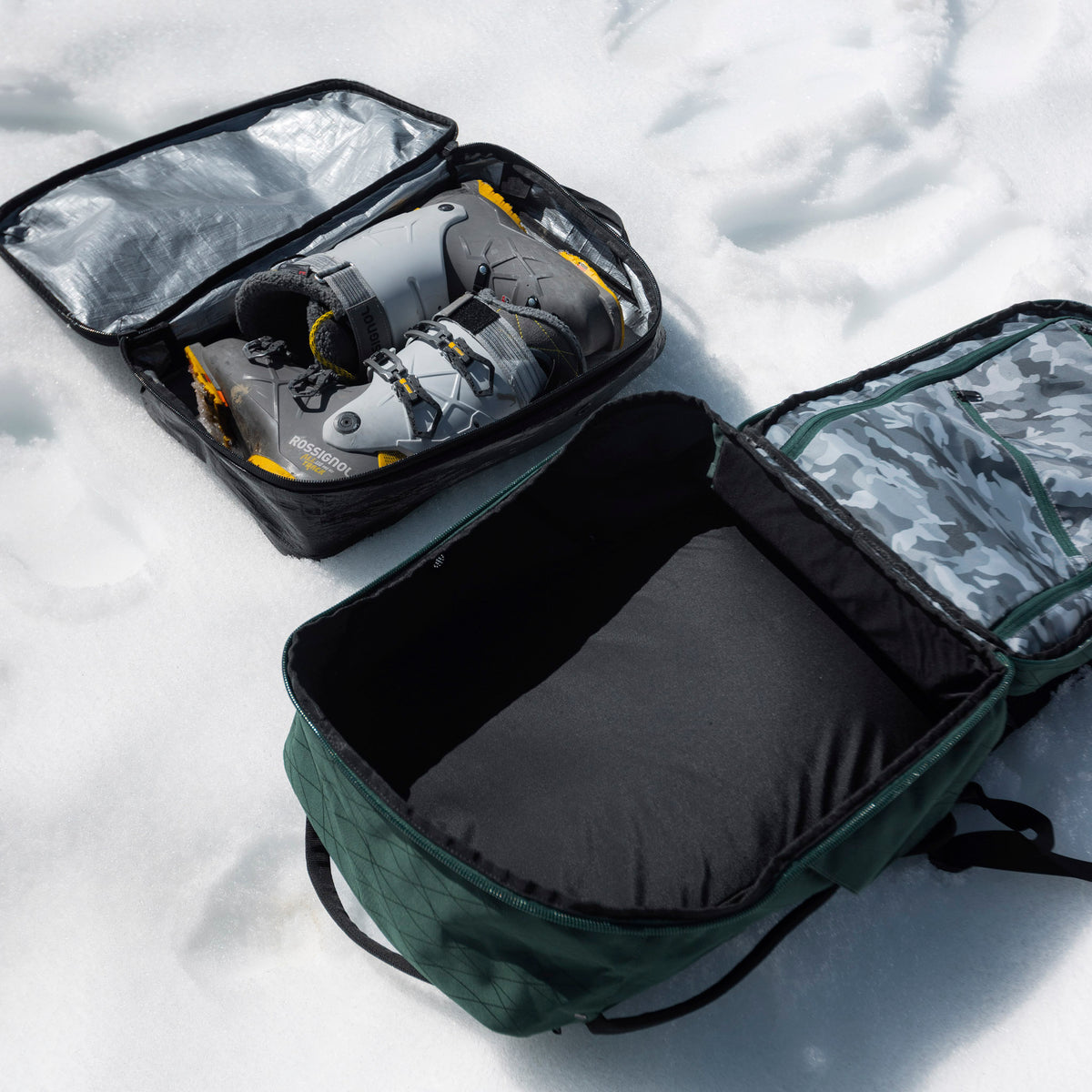 Kaamos Boot Cube