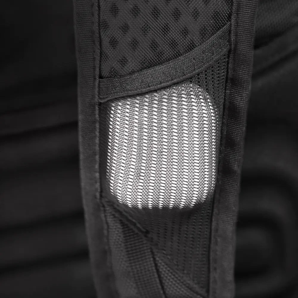 Elää® Top Loading Upright Daypack (20L)