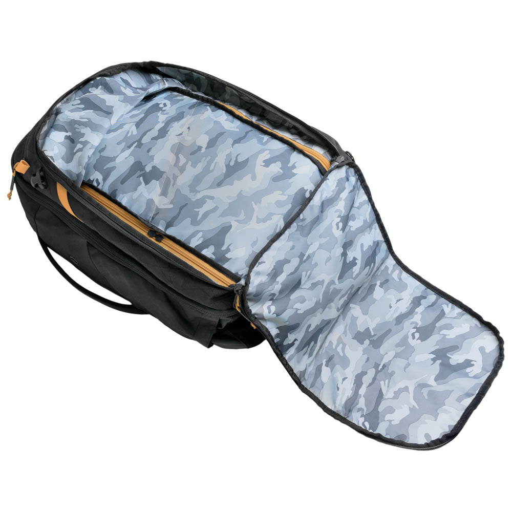 Kartta Travel Backpack (43L)