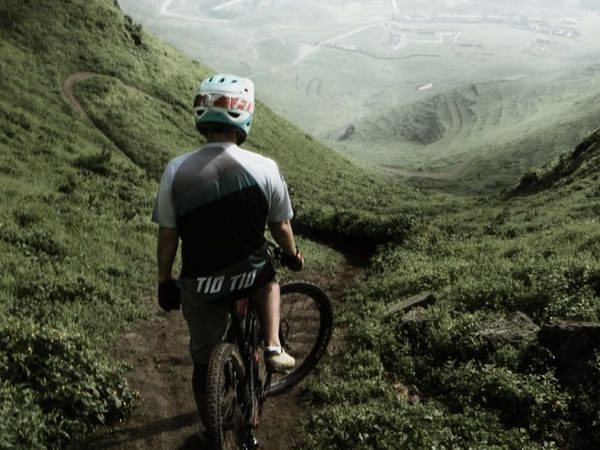 Single track mountain bike ride