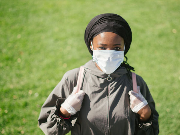 Woman wearing a mask